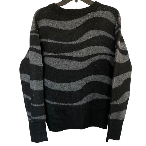 Wicked Paul Tazewell Graphic Black Button Cardigan Size Small NWT - Picture 4 of 5